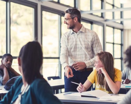 teacher-in-class-iStock-879746564-1280x720